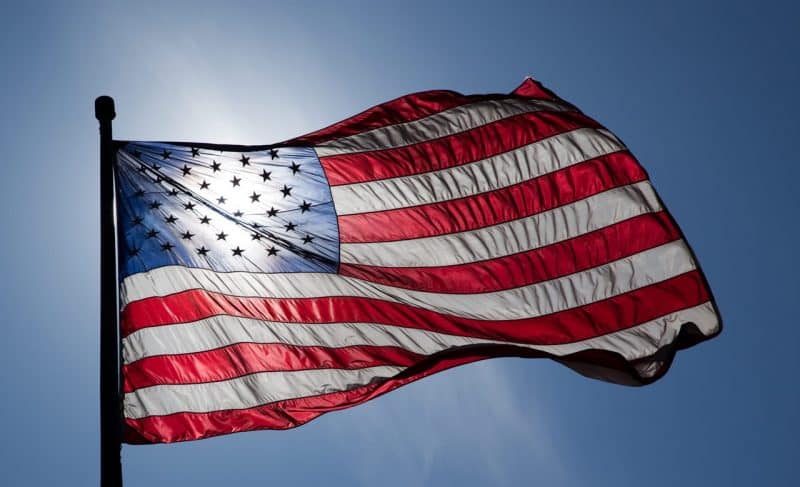 american flag waving e1513792459551
