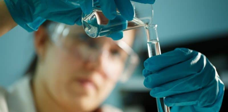 bigstock Lab assistant conducting chemi 170308691 e1503426116443