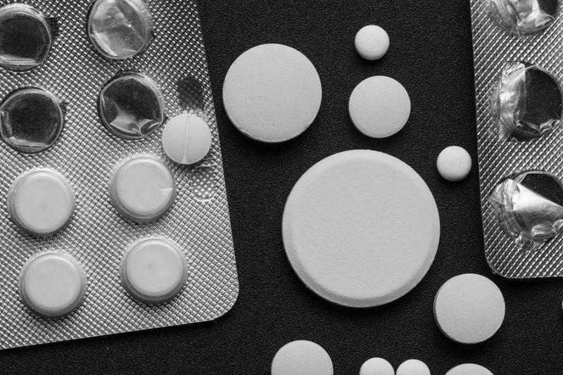 opioid prescription danger e1517848888128